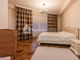 Apartament cu 3 camere, 147 m², Centru, Chișinău foto 12