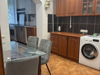 Apartament cu 3 camere, 85 m², Buiucani, Chișinău