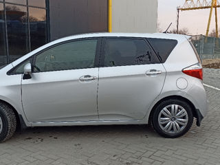 Toyota Verso-S foto 5