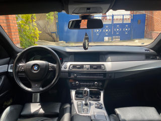 BMW 5 Series foto 5