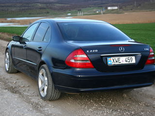 Mercedes E Class foto 4