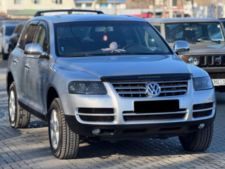 Volkswagen Touareg foto 4