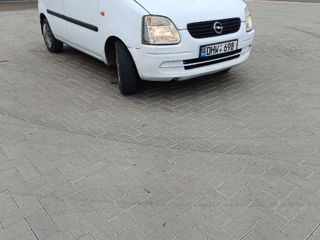 Opel Agila