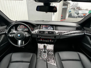 BMW 5 Series foto 8