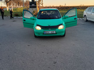 Opel Corsa foto 3