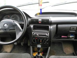 Opel Astra foto 2