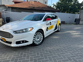 Ford Fusion foto 3