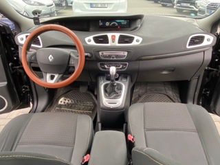 Renault Grand Scenic foto 12