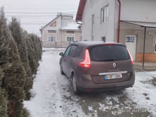 Renault Grand Scenic foto 3