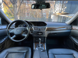 Mercedes E-Class foto 5