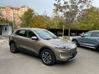 Ford Kuga foto 8