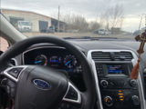 Ford Fusion foto 5