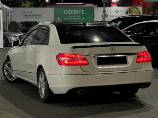 Mercedes E-Class foto 3