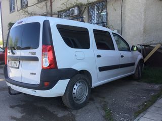 Dacia Logan foto 3