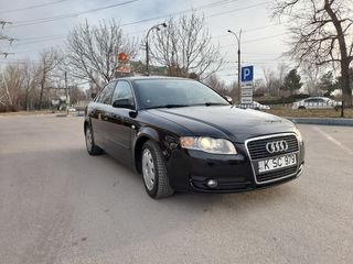 Audi A4 foto 3