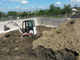 Prestări servicii mini-excavator Bobcat + Basculantă + Ciocan hidraulic foto 6