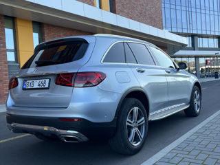 Mercedes GLC foto 4