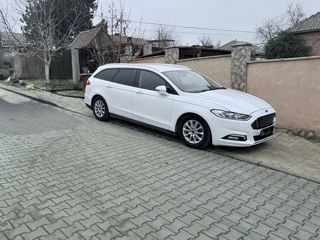 Ford Mondeo foto 4