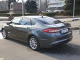 Ford Fusion foto 3