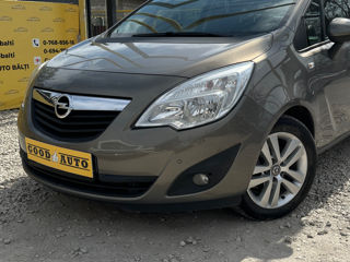 Opel Meriva foto 2