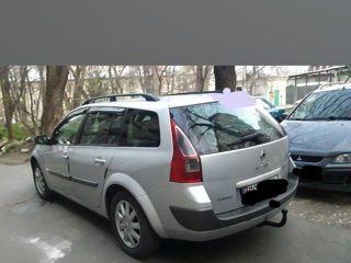 Renault Grand Scenic foto 2