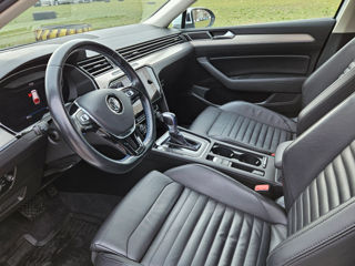 Volkswagen Passat foto 8