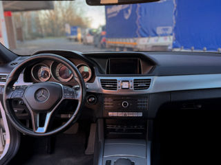 Mercedes E-Class foto 2