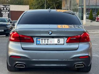 BMW 5 Series foto 2