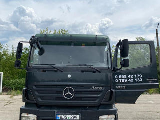 Mercedes AXOR foto 2