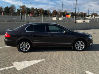 Skoda Superb foto 4