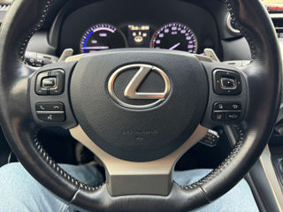 Lexus NX Series foto 16