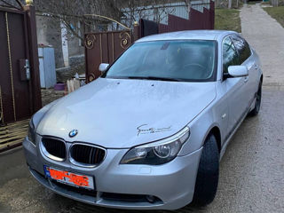 BMW 5 Series foto 6