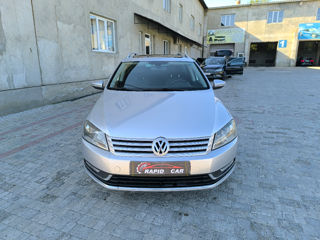 Volkswagen Passat foto 2