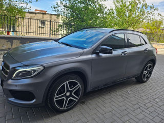 Mercedes GLA