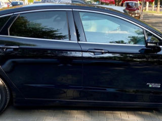 Ford Fusion foto 5