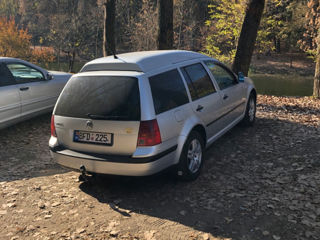 Volkswagen Golf foto 6