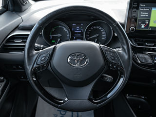 Toyota C-HR foto 11