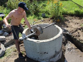 Fintini curatim in toate raioanele sapam si canalizari tot cu tubu nostru foto 5