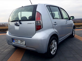 Subaru Justy foto 5