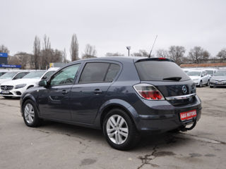 Opel Astra foto 6