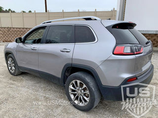 Jeep Cherokee foto 5