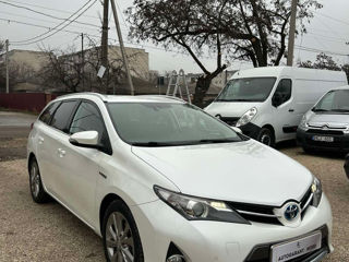 Toyota Auris foto 3