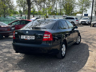 Skoda Octavia foto 4