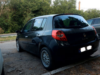 Renault Clio foto 8