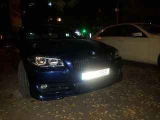 BMW 5 Series foto 8