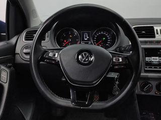 Volkswagen Polo foto 13