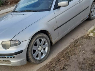 BMW 3 Series foto 4