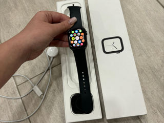 Apple Watch 4 foto 2