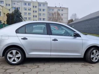 Skoda Rapid foto 4