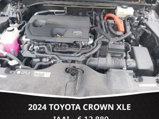 Toyota Crown foto 8